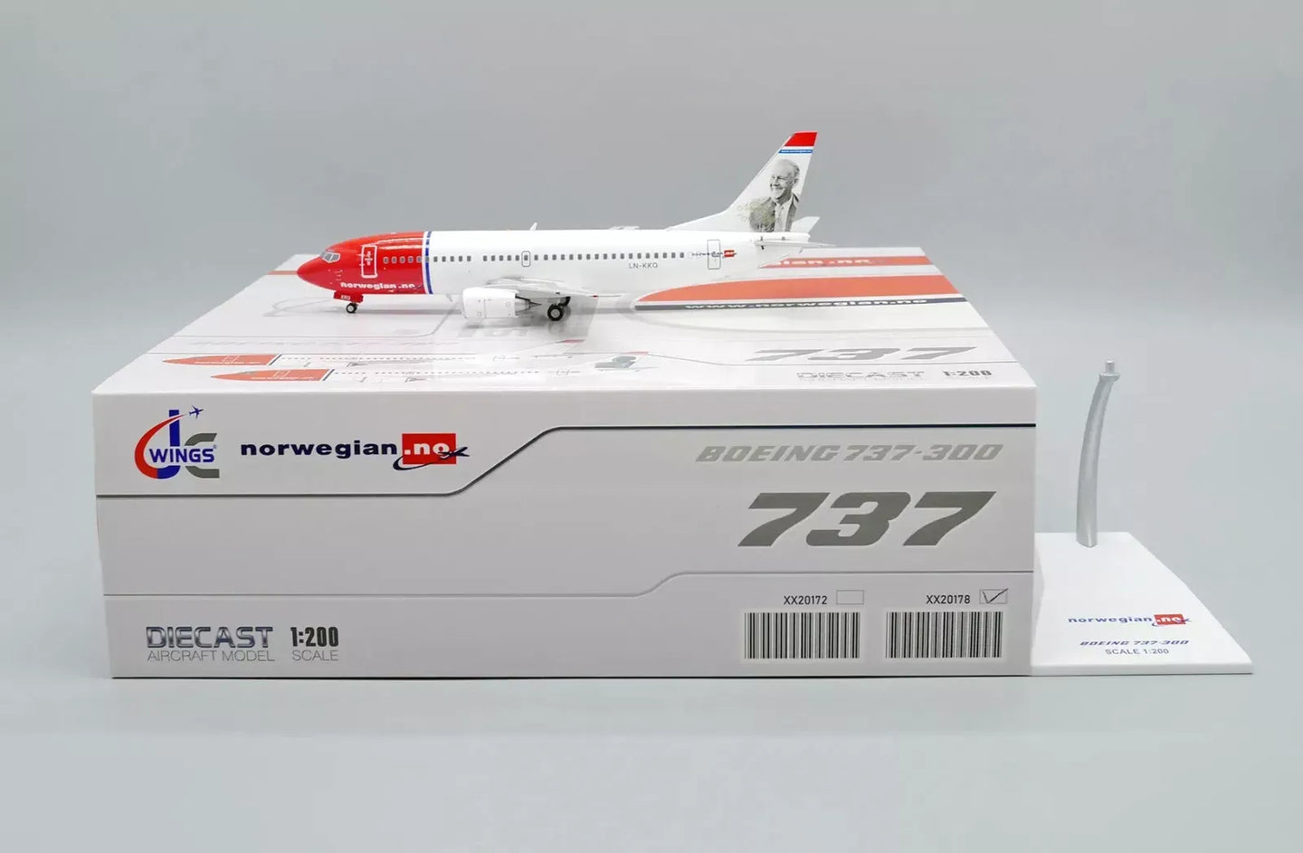 JC WINGS B737-300 NORWEGIAN AIR SHUTTLE "REAL NORWEGIAN" REG: LN-KKQ