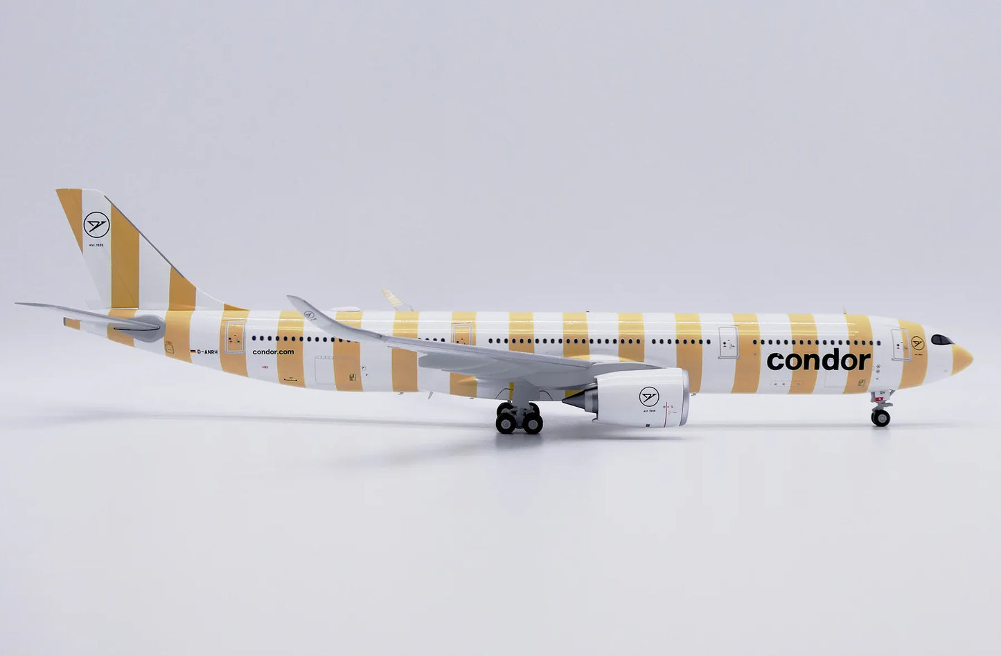 JC WINGS A330-900NEO CONDOR "CONDOR BEACH" REG: D-ANRH
