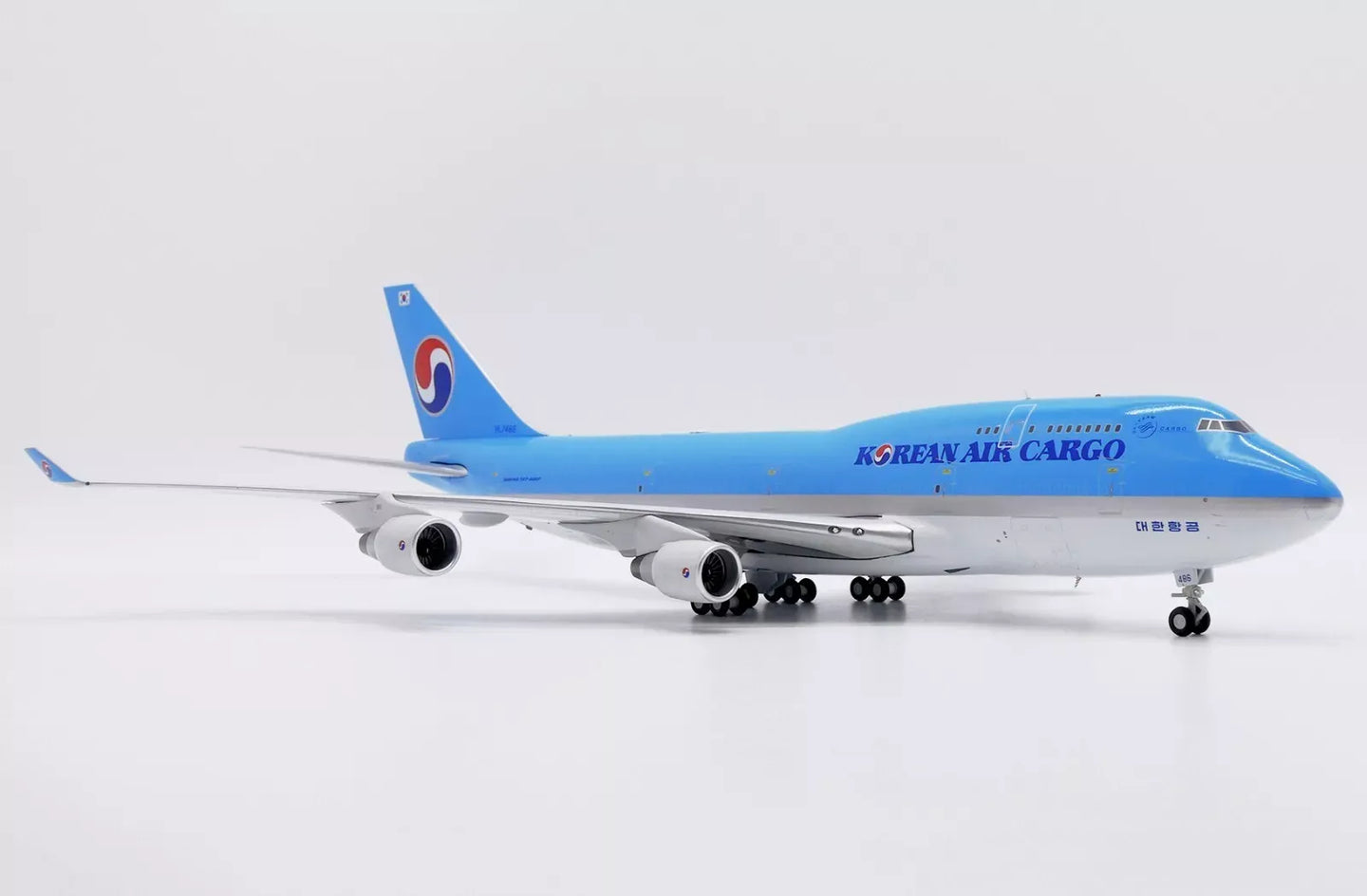 JC WINGS B747-400BCF KOREAN AIR CARGO REG: HL7486