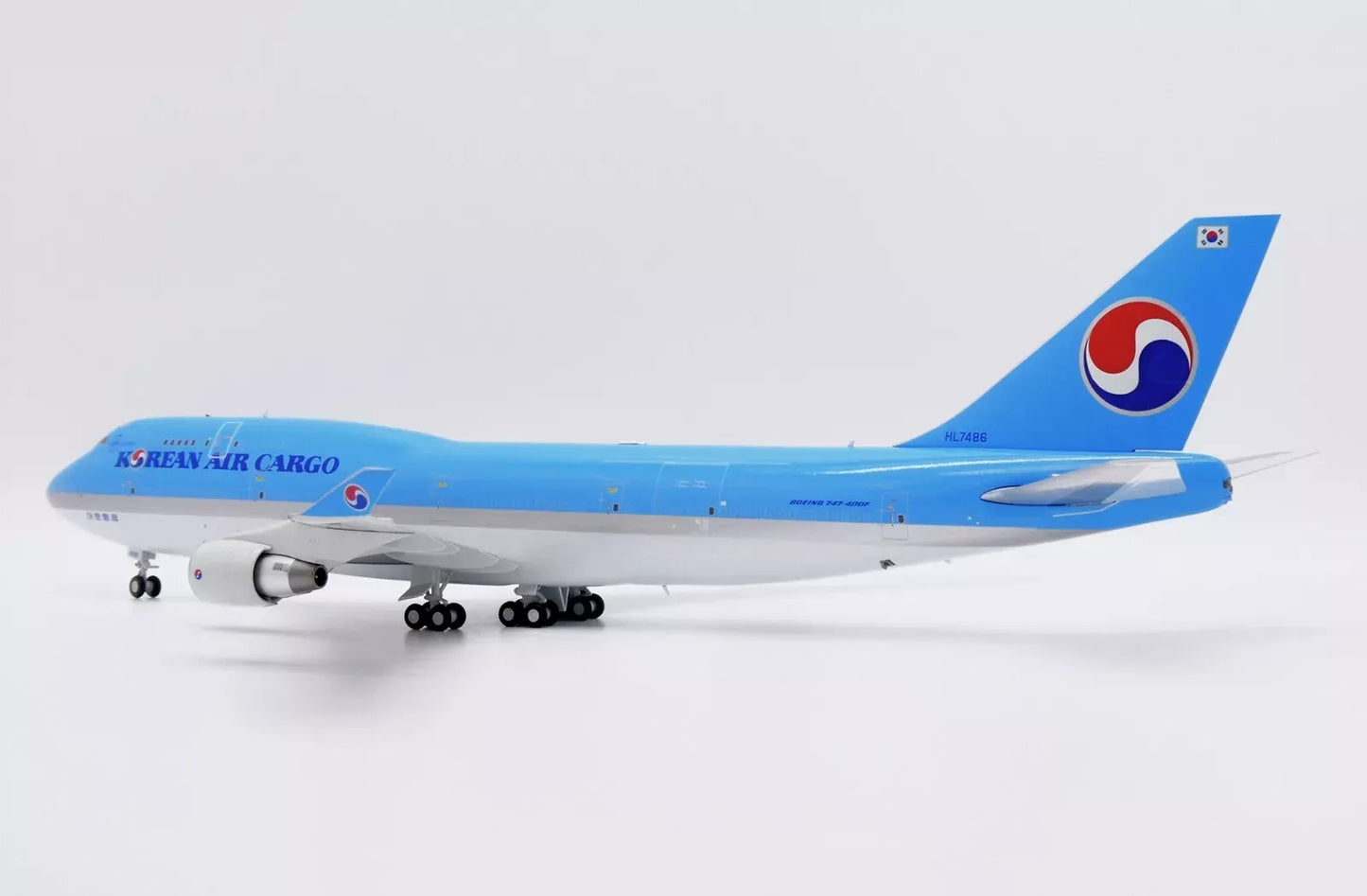 JC WINGS B747-400BCF KOREAN AIR CARGO REG: HL7486