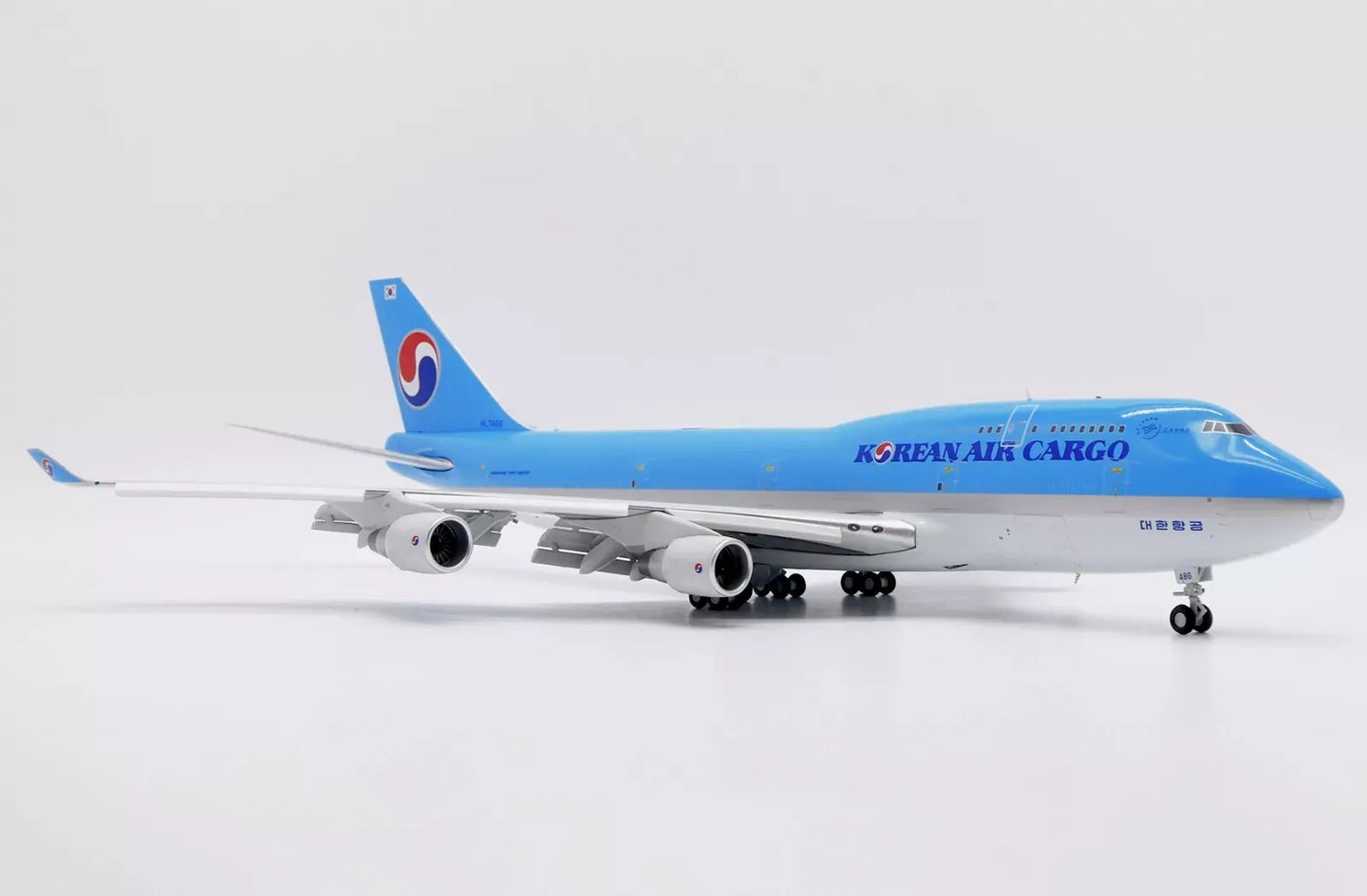 JC WINGS B747-400BCF KOREAN AIR CARGO REG: HL7486