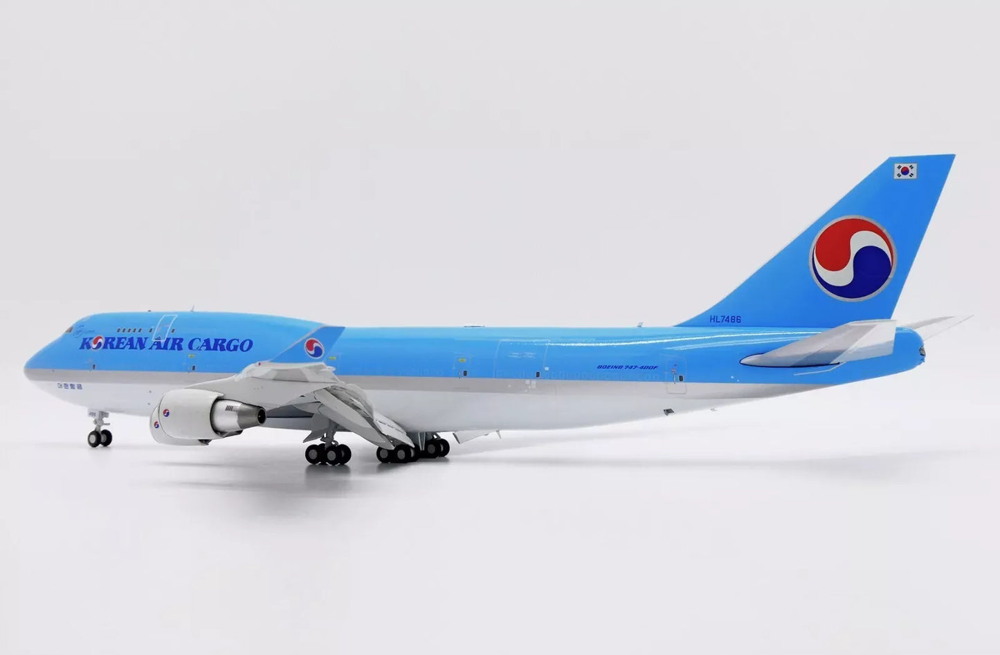 JC WINGS B747-400BCF KOREAN AIR CARGO REG: HL7486
