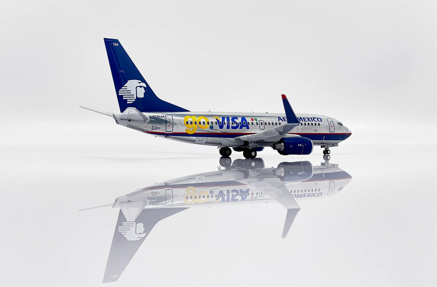 JC WINGS B737-700 AEROMEXICO "GO VISA" (POLISHED) REG: N784XA