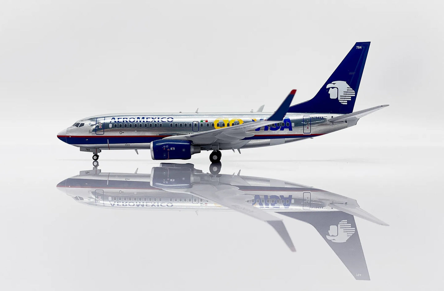 JC WINGS B737-700 AEROMEXICO "GO VISA" (POLISHED) REG: N784XA
