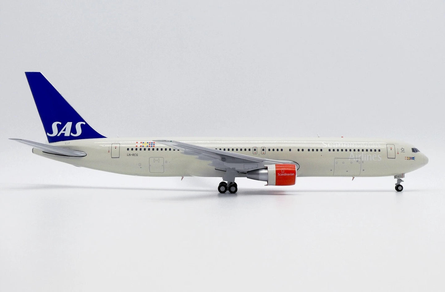 JCWINGS B767-300ER SCANDINAVIAN AIRLINES (SAS) REG: LN-RCG