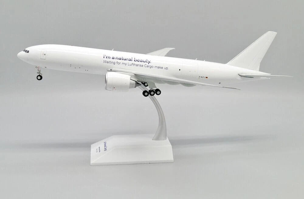 JCWINGS B777-200LRF LUFTHANSA CARGO "NATURAL BEAUTY" REG: D-ALFJ