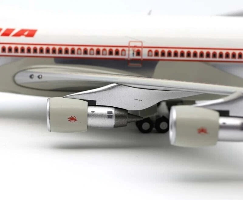 JCWINGS B747-200 AIR INDIA REG: VT-EFU