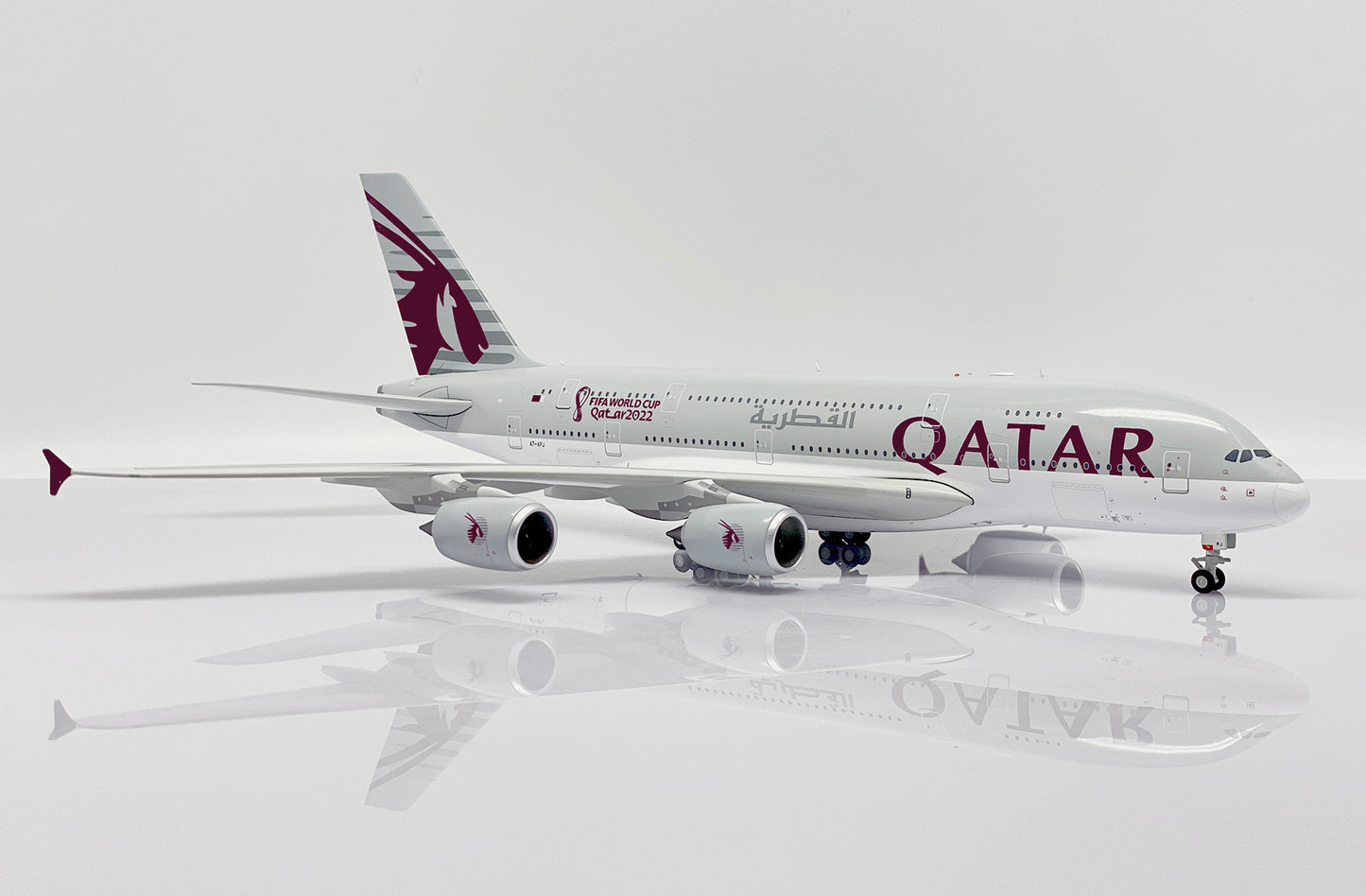 JC WINGS A380 QATAR AIRWAYS "WORLD CUP 2022" REG: A7-APJ