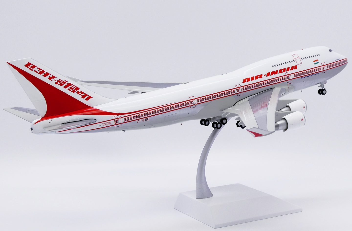 JC WINGS B747-400 AIR INDIA (POLISHED) REG: VT-ESO
