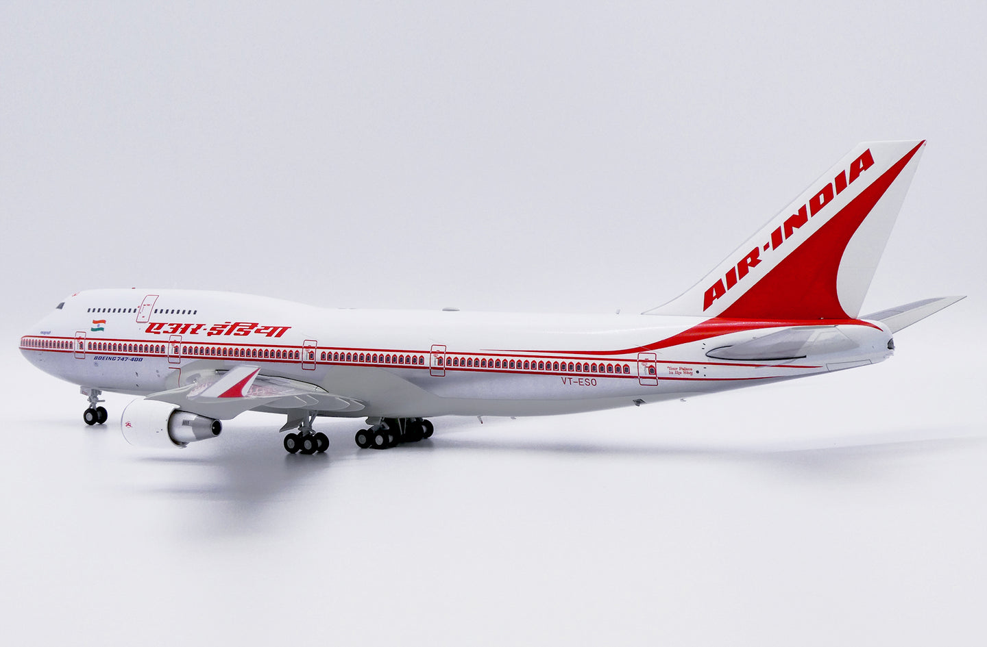 JC WINGS B747-400 AIR INDIA (POLISHED) REG: VT-ESO