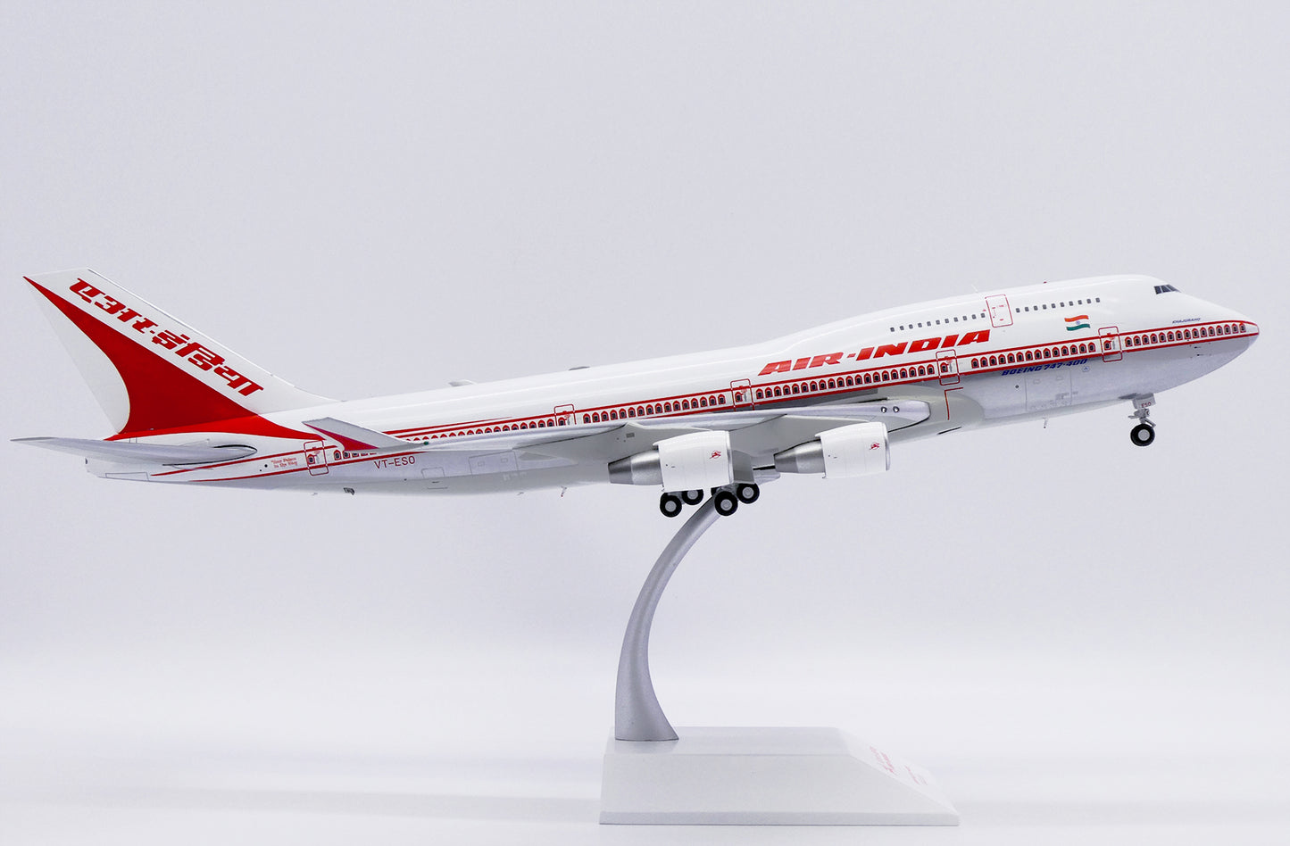JC WINGS B747-400 AIR INDIA (POLISHED) REG: VT-ESO