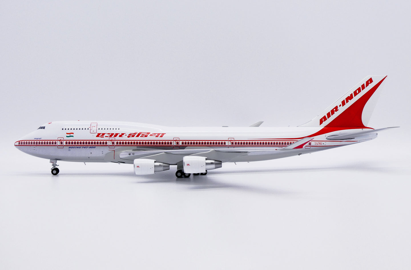 JC WINGS B747-400 AIR INDIA (POLISHED) REG: VT-ESO