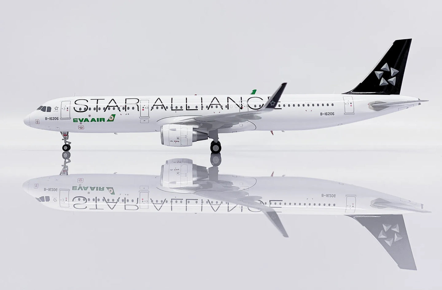 JC WINGS A321 EVA AIR "STAR ALLIANCE" REG: B-16206