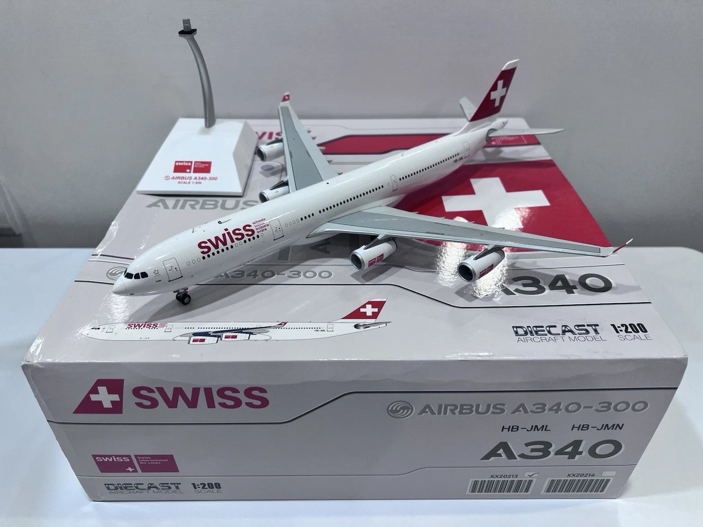 JC WINGS A340-300 SWISS INTERNATIONAL AIRLINES REG: HB-JML