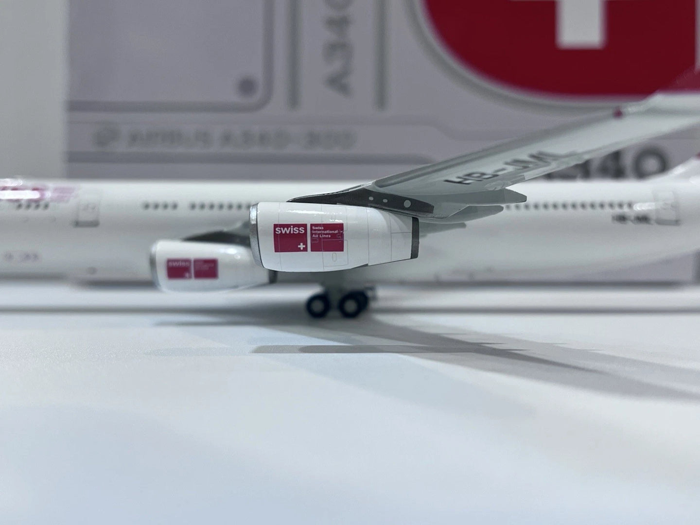 JC WINGS A340-300 SWISS INTERNATIONAL AIRLINES REG: HB-JML