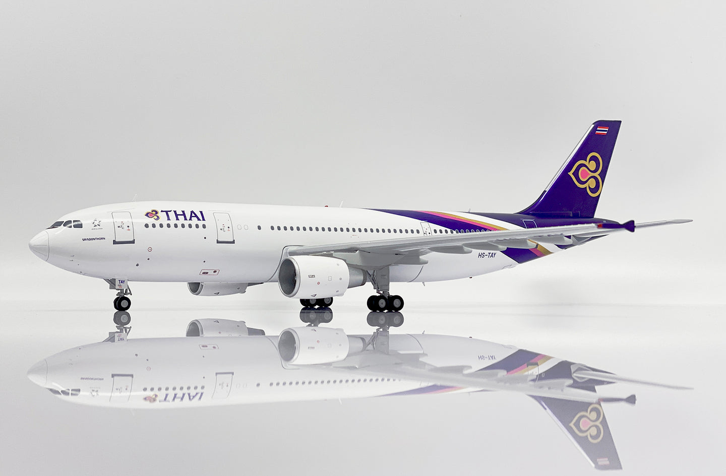 JC WINGS A300-600R THAI AIRWAYS REG: HS-TAY
