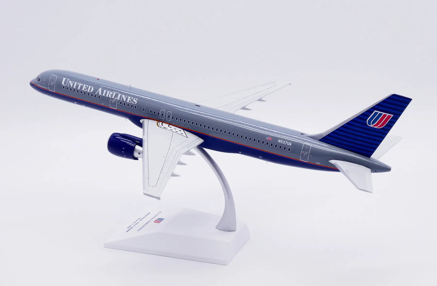 JC WINGS  B757-200 UNITED AIRLINES "BATTLESHIP" REG: N537UA