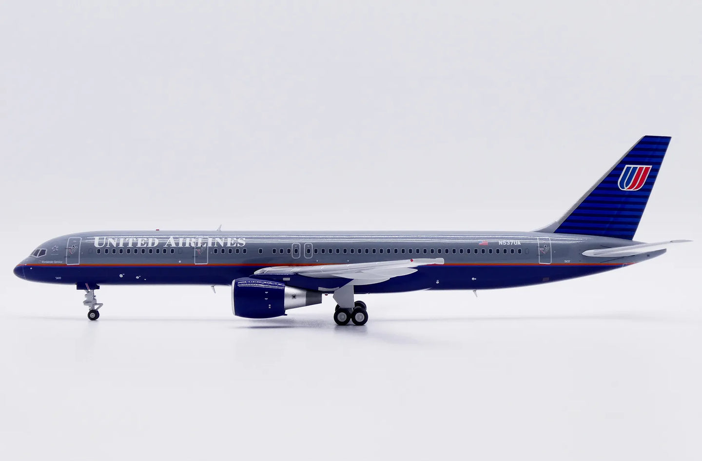 JC WINGS  B757-200 UNITED AIRLINES "BATTLESHIP" REG: N537UA