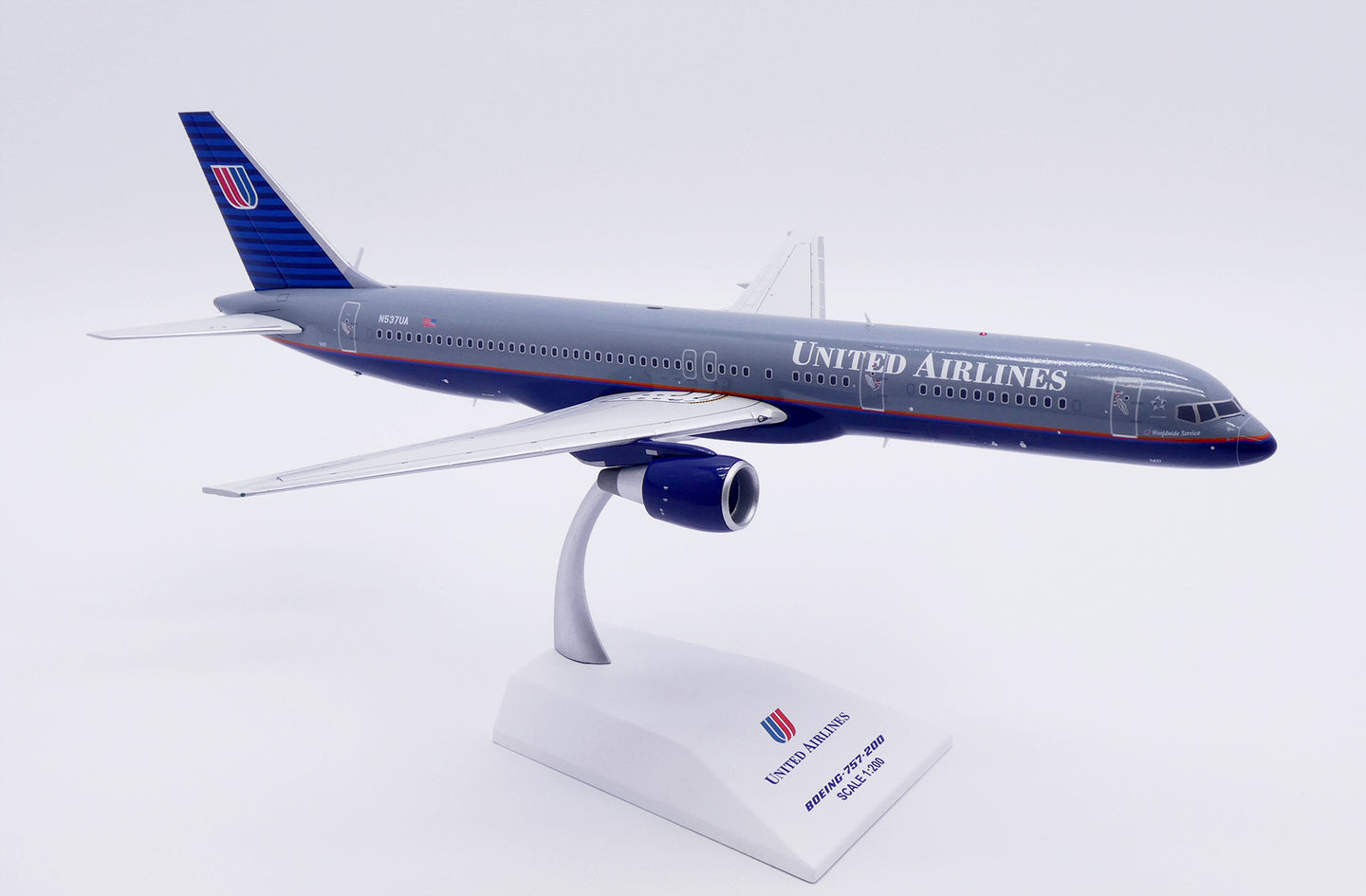 JC WINGS  B757-200 UNITED AIRLINES "BATTLESHIP" REG: N537UA