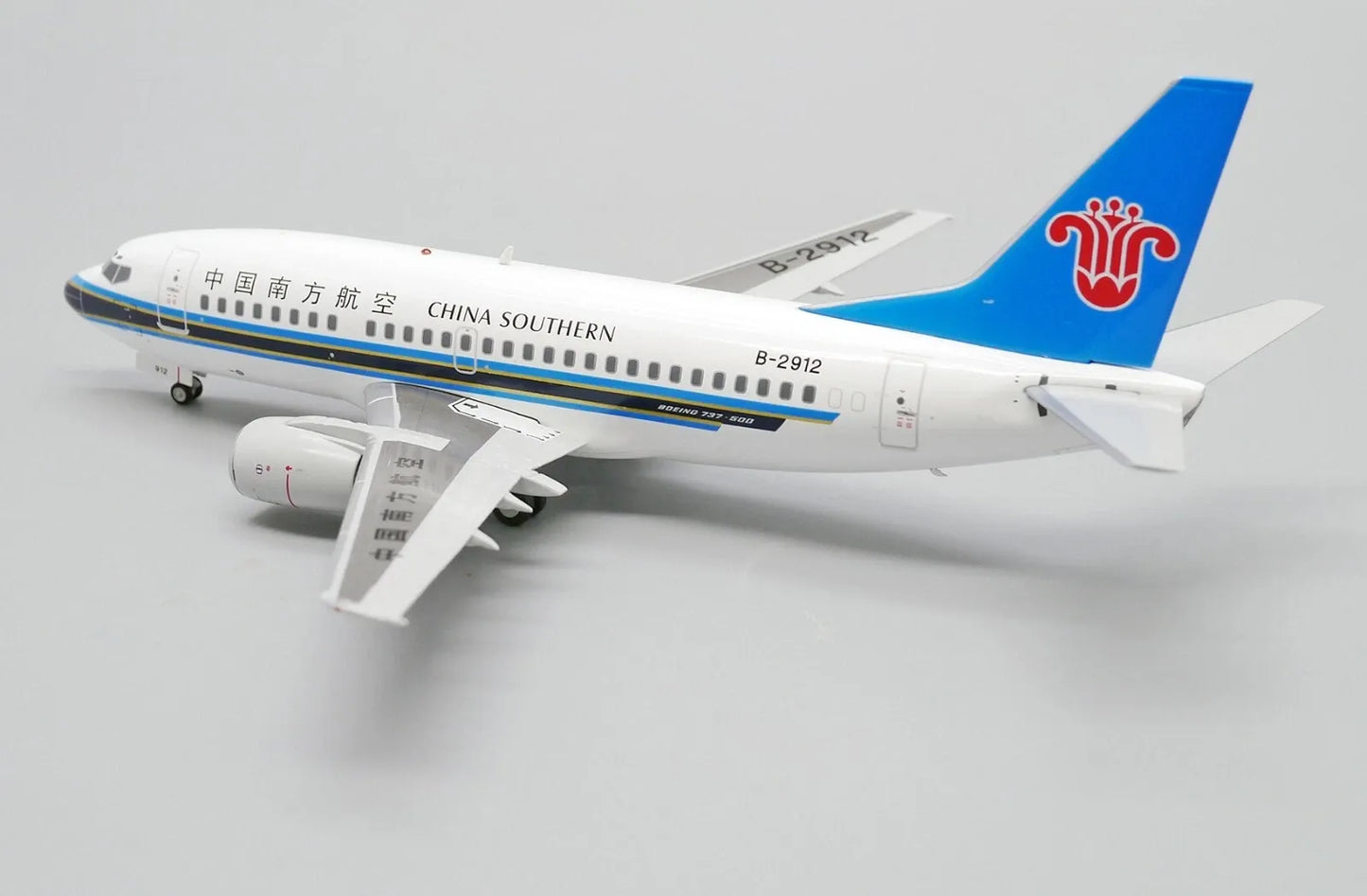 JC WINGS B737-500 CHINA SOUTHERN AIRLINES REG: B-2912