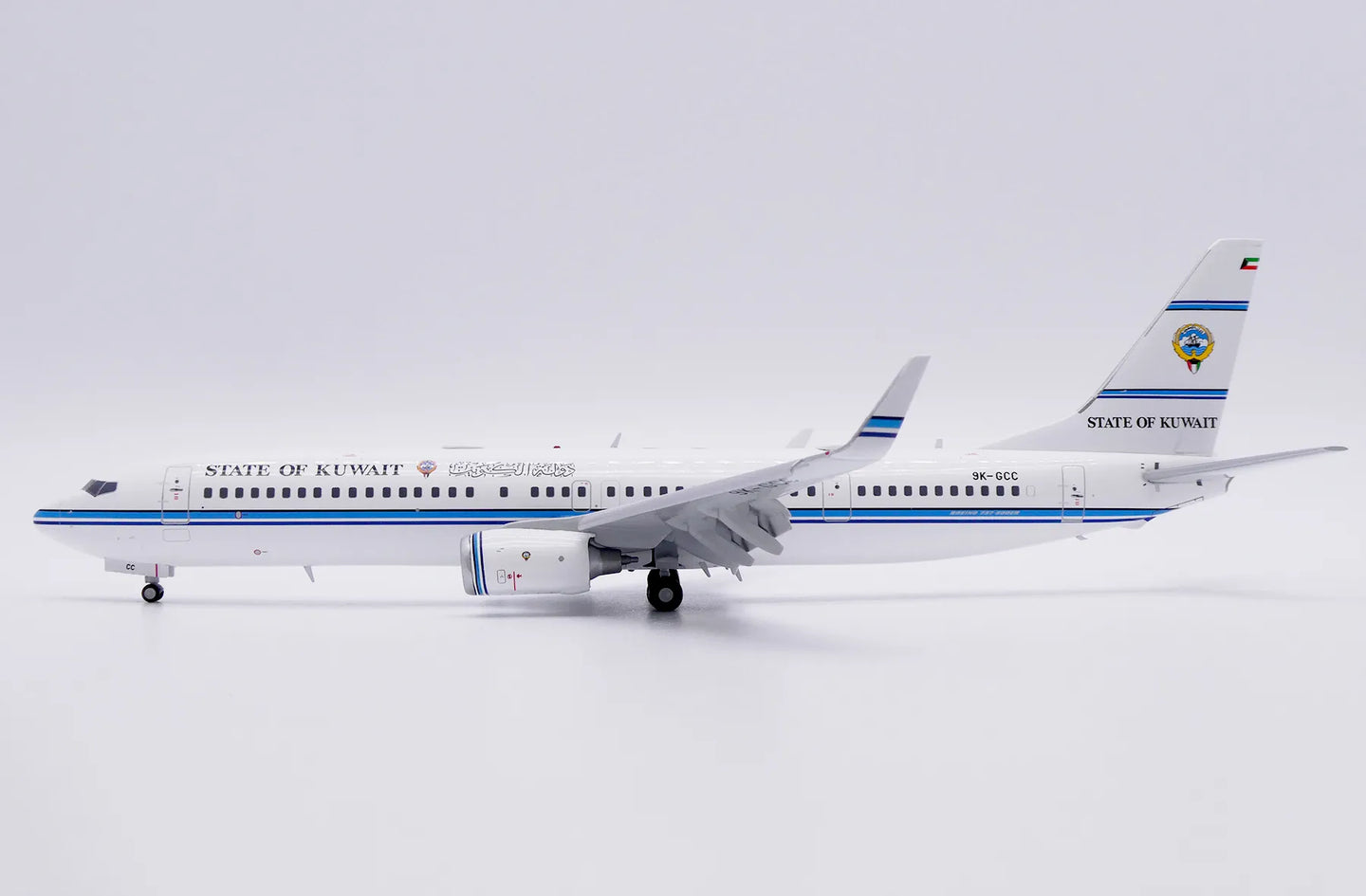 JC WINGS B737-900ER STATE OF KUWAIT (FLAPS DOWN) REG: 9K-GCC
