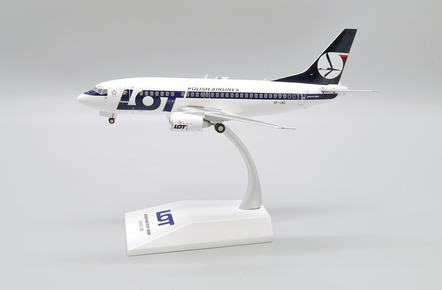 JC WINGS B737-500 LOT POLISH AIRLINES REG: SP-LKC