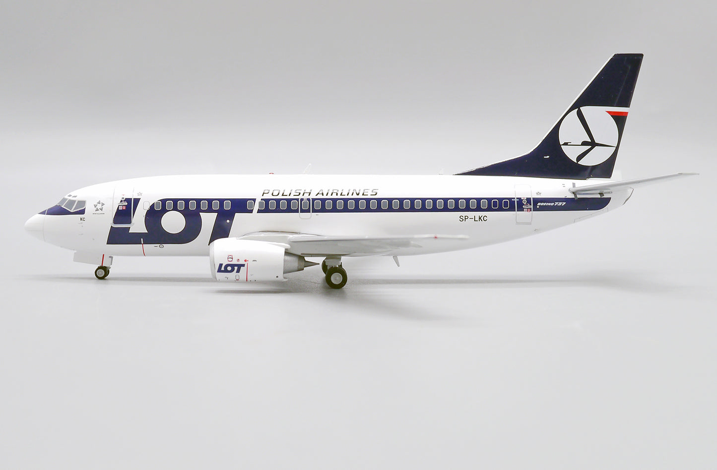 JC WINGS B737-500 LOT POLISH AIRLINES REG: SP-LKC