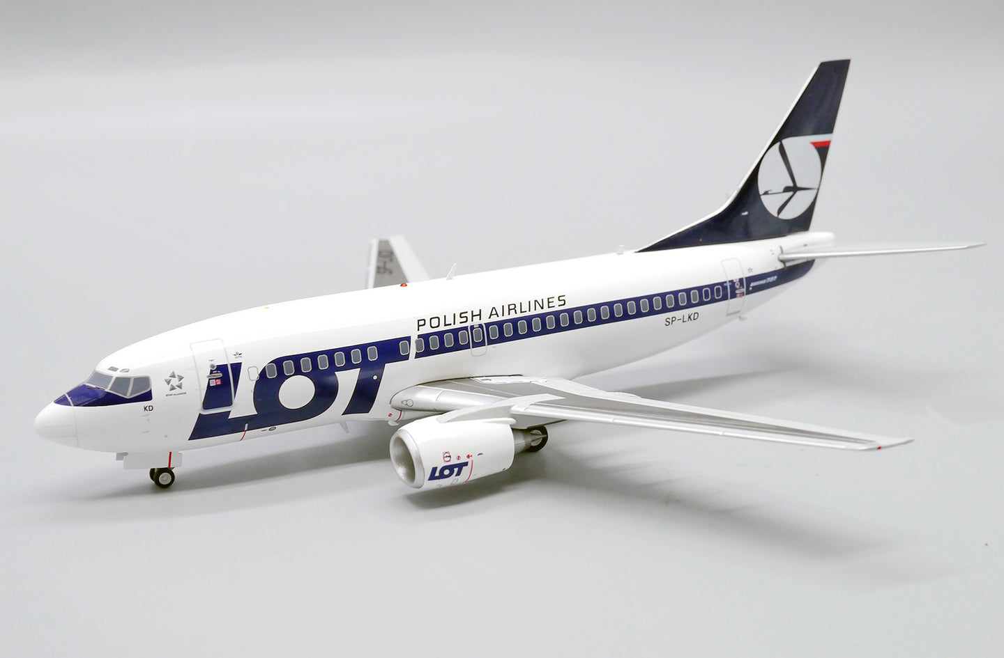 JC WINGS B737-500 POLISH AIRLINES (LOT) REG: SP-LKD