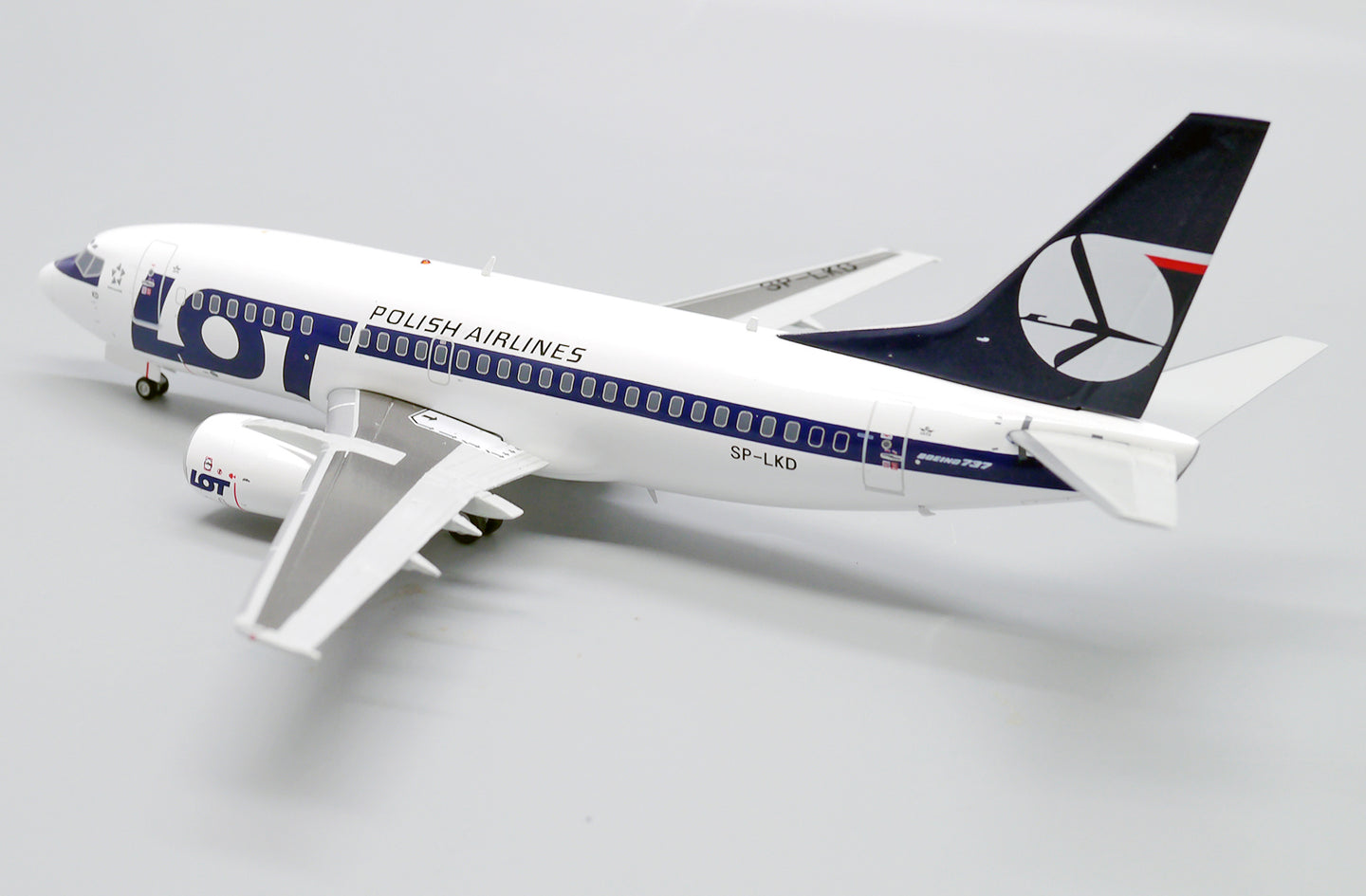 JC WINGS B737-500 POLISH AIRLINES (LOT) REG: SP-LKD