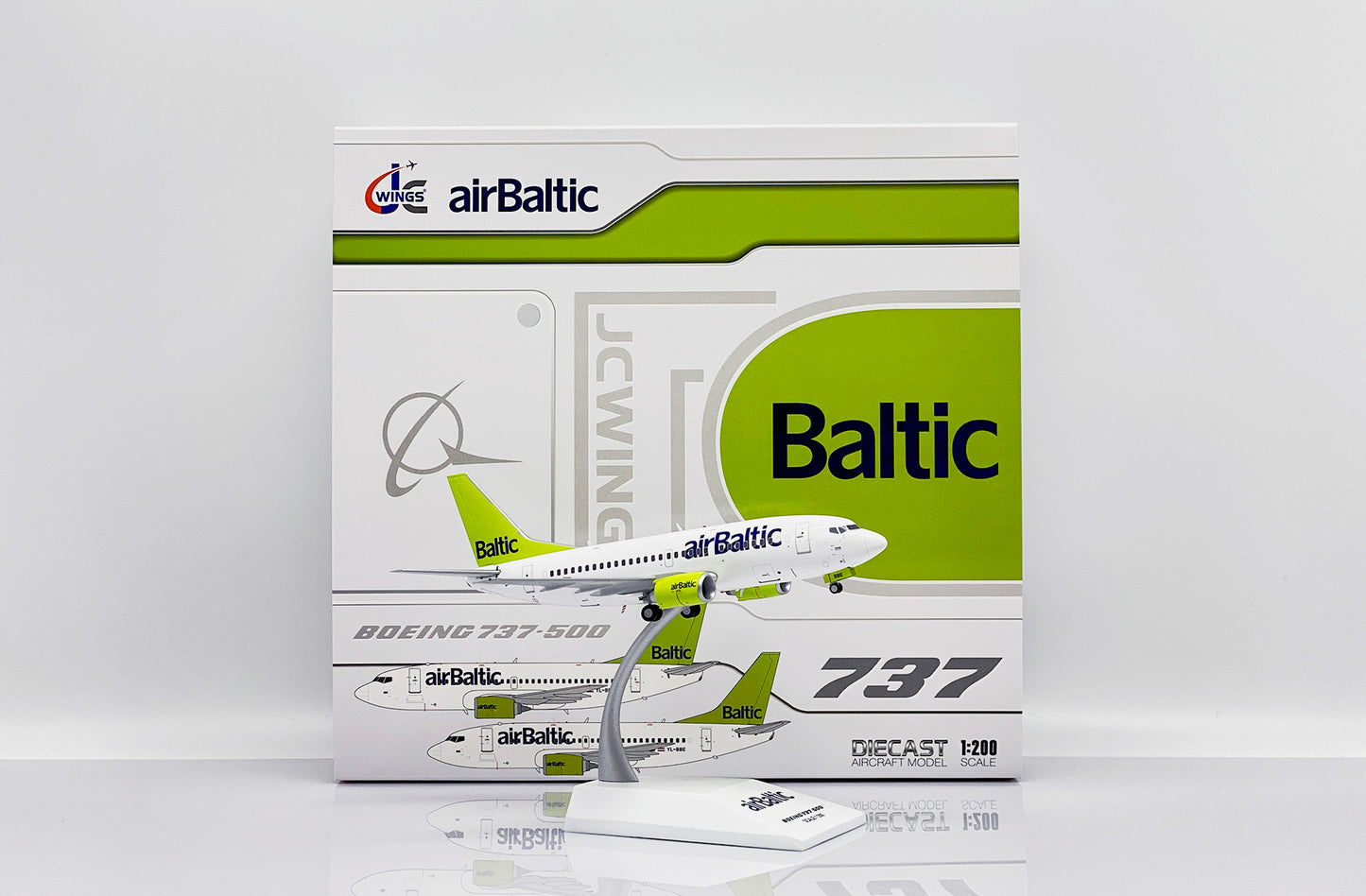 JC WINGS B737-500 AIR BALTIC REG: YL-BBE