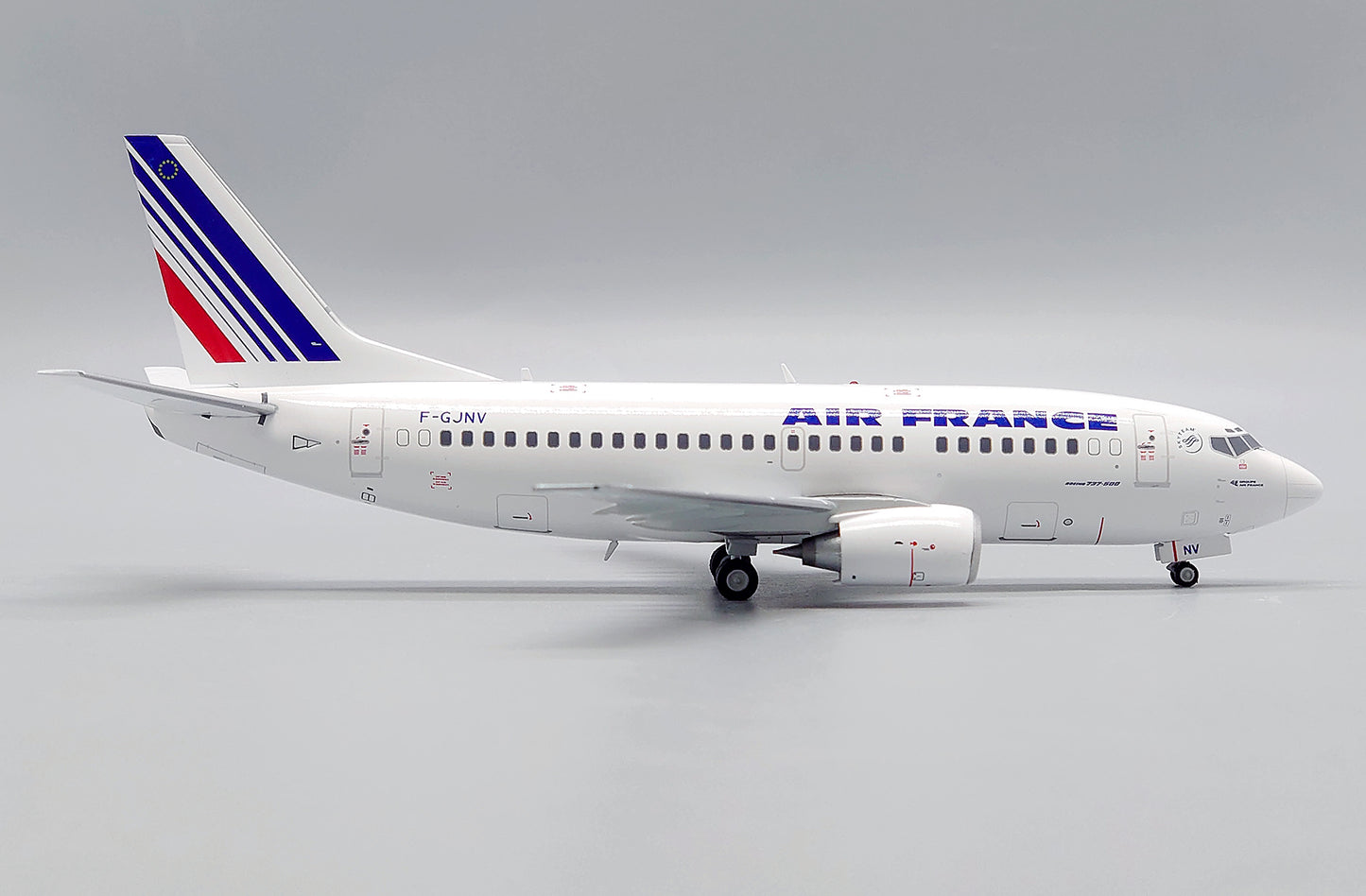 JC WINGS B737-500 AIR FRANCE REG: F-GJNV