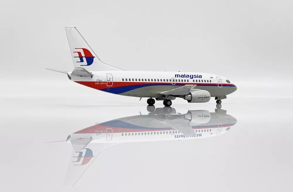 JC WINGS B737-500 MALAYSIA AIRLINES REG: 9M-MFH