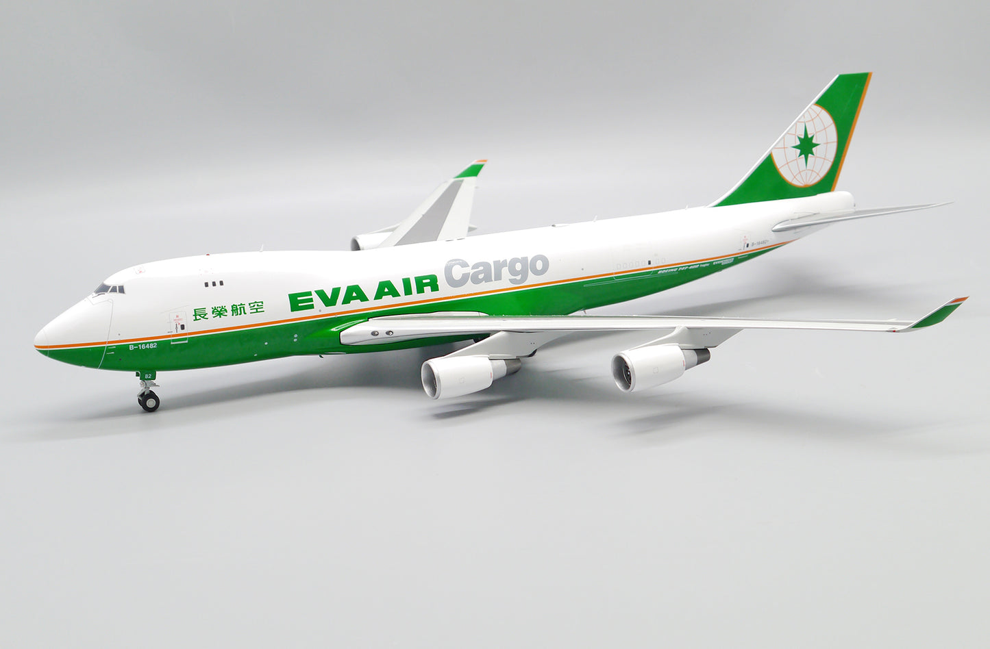 JC WINGS B747-400F EVA AIR CARGO REG: B-16482