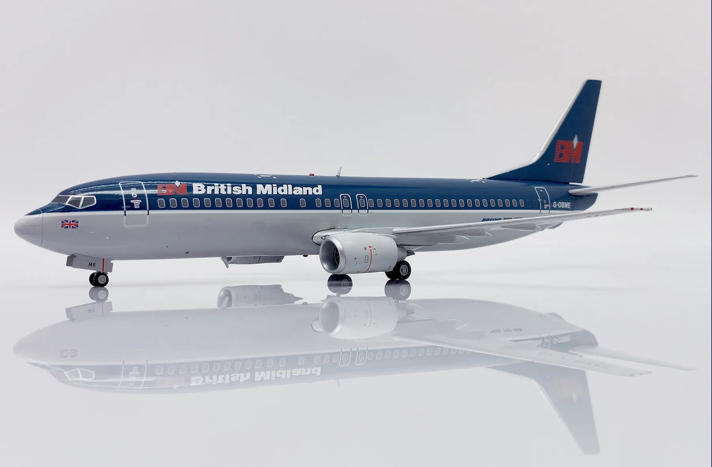 JC WINGS B737-400 BRITISH MIDLAND AIRWAYS REG: G-OBME