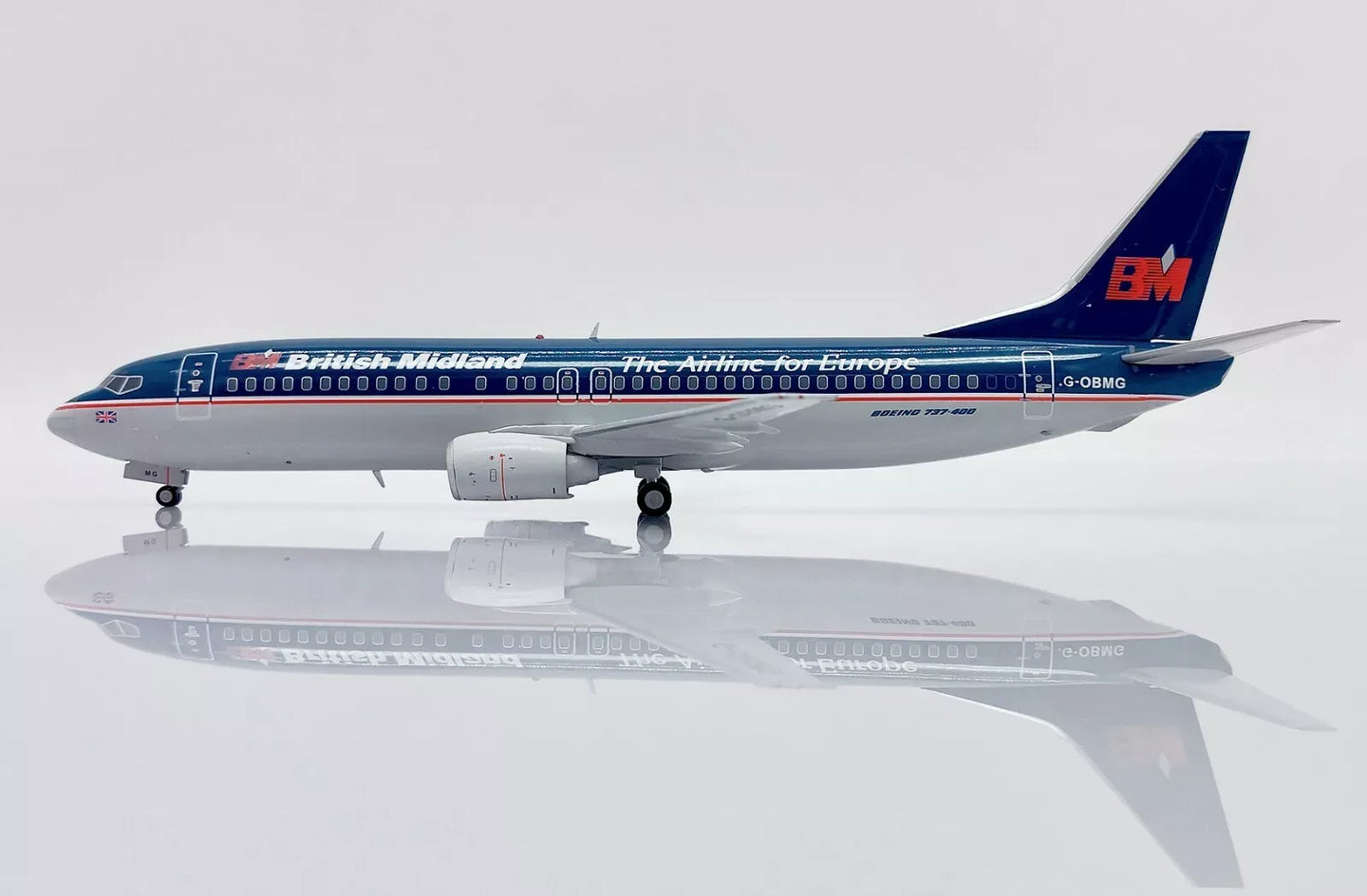 JC WINGS B737-400 BRITISH MIDLAND AIRWAYS "THE AIRLINE FOR EUROPE" REG: G-OBMG