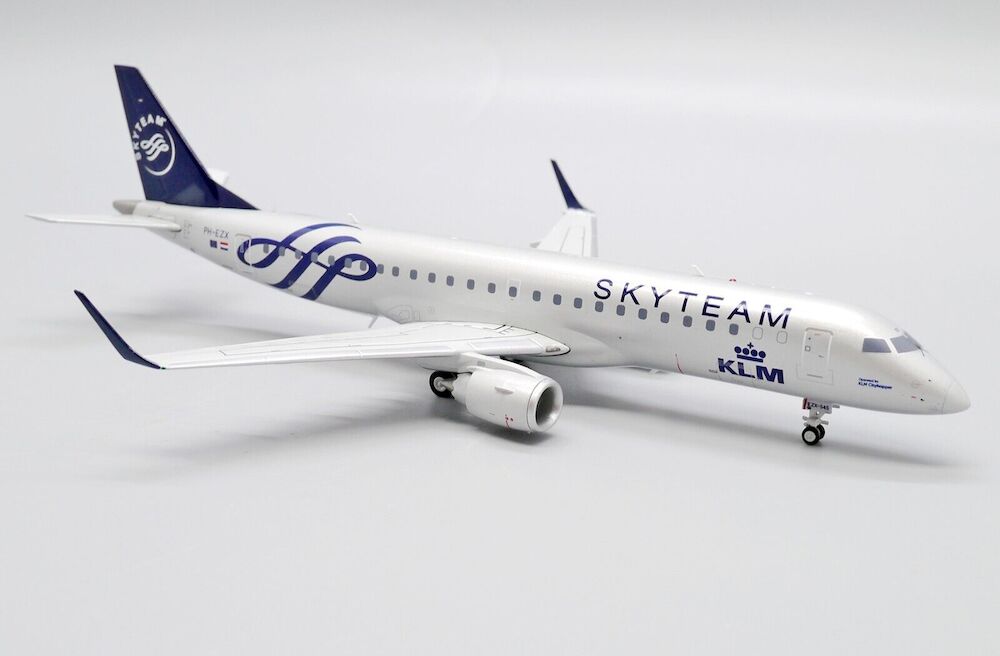 JC WINGS EMBRAER 190-100STD KLM CITYHOPPER "SKYTEAM" REG: PH-EZX