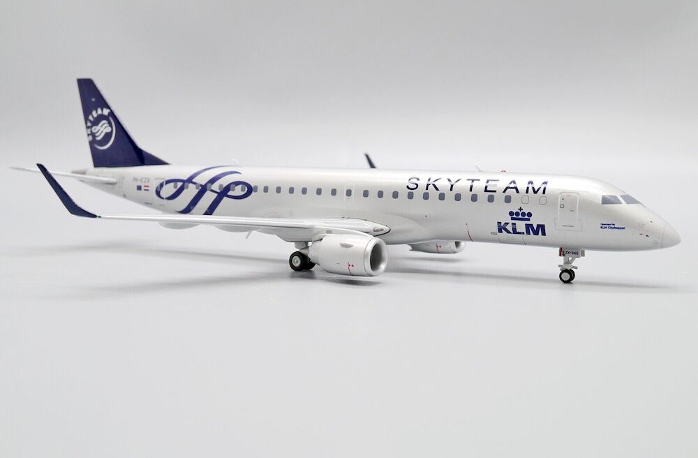 JC WINGS EMBRAER 190-100STD KLM CITYHOPPER "SKYTEAM" REG: PH-EZX