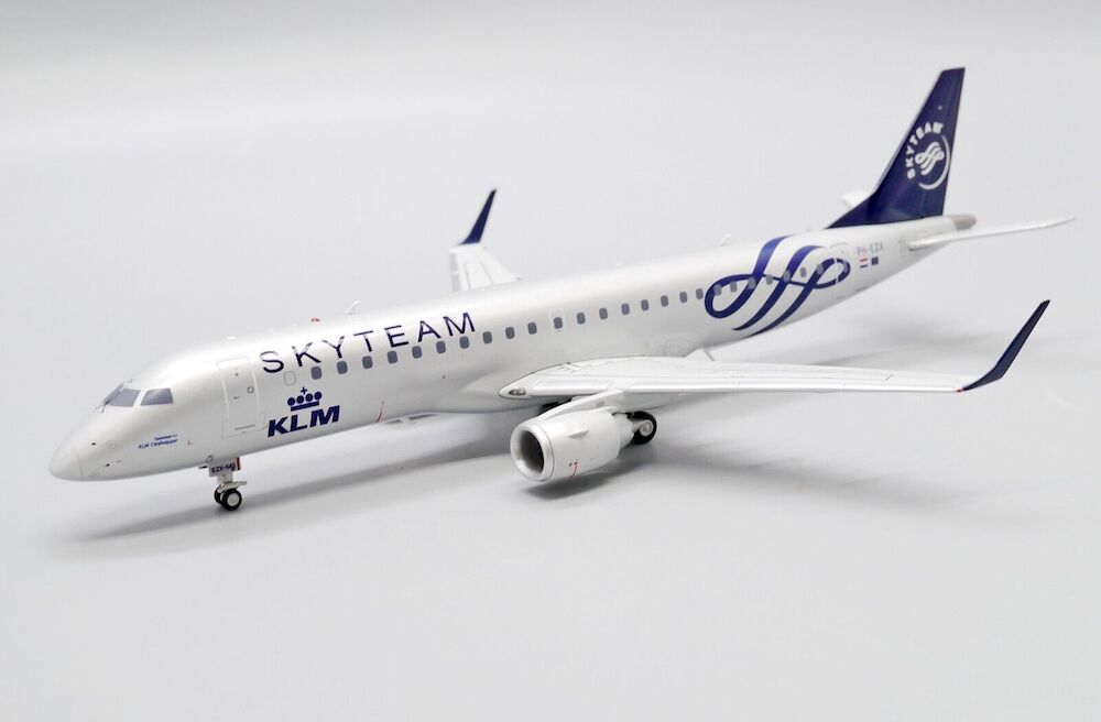 JC WINGS EMBRAER 190-100STD KLM CITYHOPPER "SKYTEAM" REG: PH-EZX