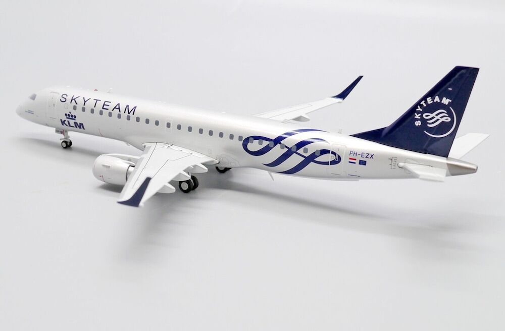 JC WINGS EMBRAER 190-100STD KLM CITYHOPPER "SKYTEAM" REG: PH-EZX