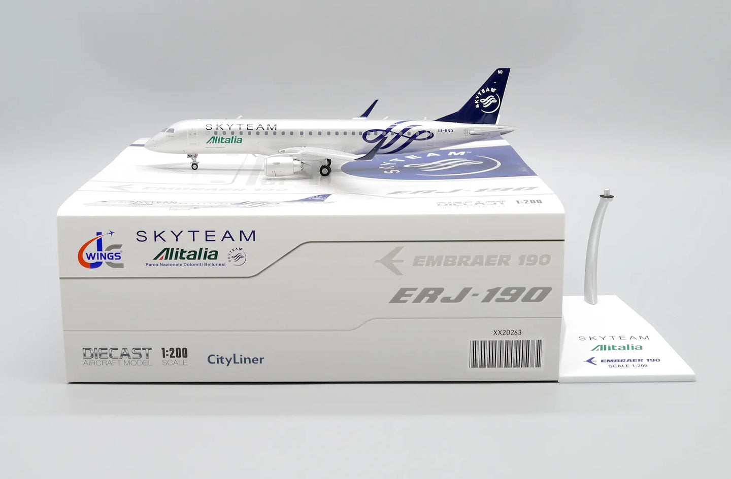 JC WINGS ERJ-190STD ALITALIA "SKYTEAM" REG: EI-RND