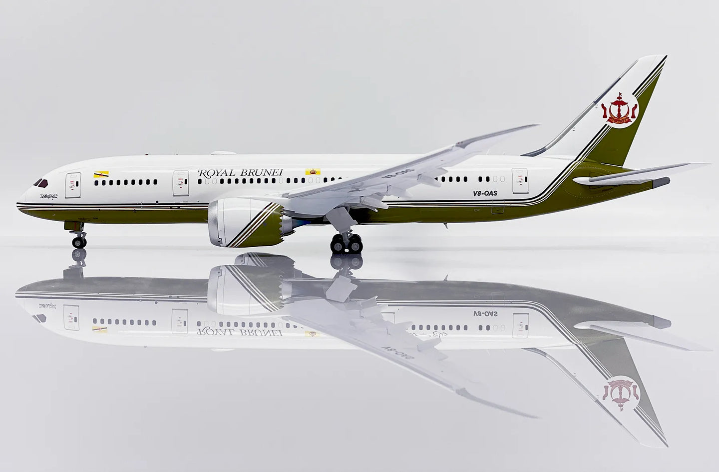 JCWINGS B787-8 BBJ BRUNEI GOVERNMENT (FLAPS DOWN) REG: V8-OAS