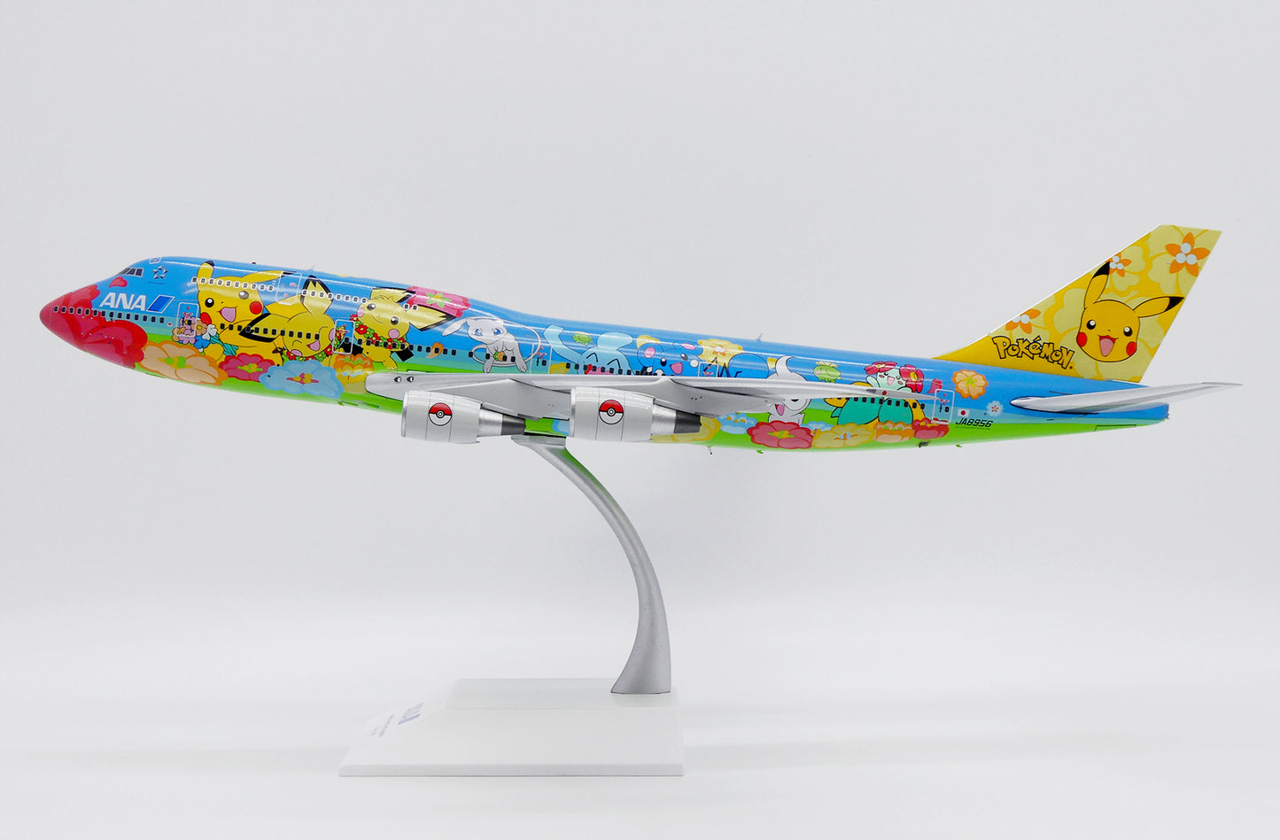 JC WINGS B747-400D ALL NIPPON AIRWAYS (ANA) "OHANA JUMBO" REG: JA8956