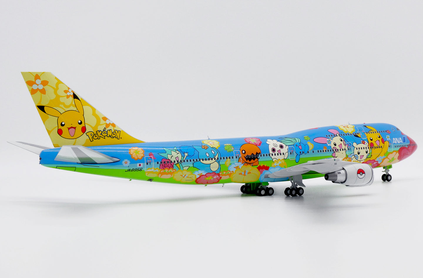 JC WINGS B747-400D ALL NIPPON AIRWAYS (ANA) "OHANA JUMBO" REG: JA8956