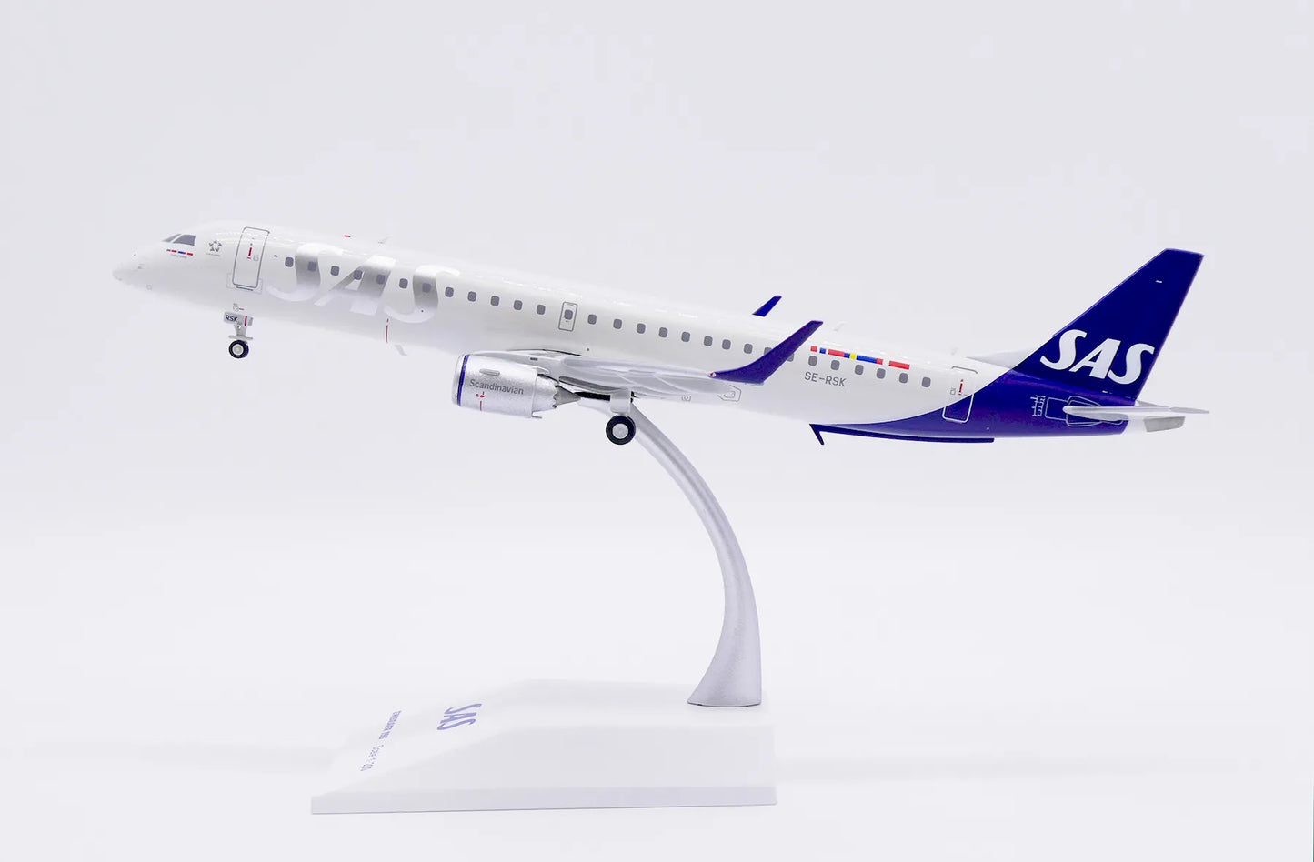 JCWINGS EMBRAER 190-200LR SAS LINK REG: SE-RSK