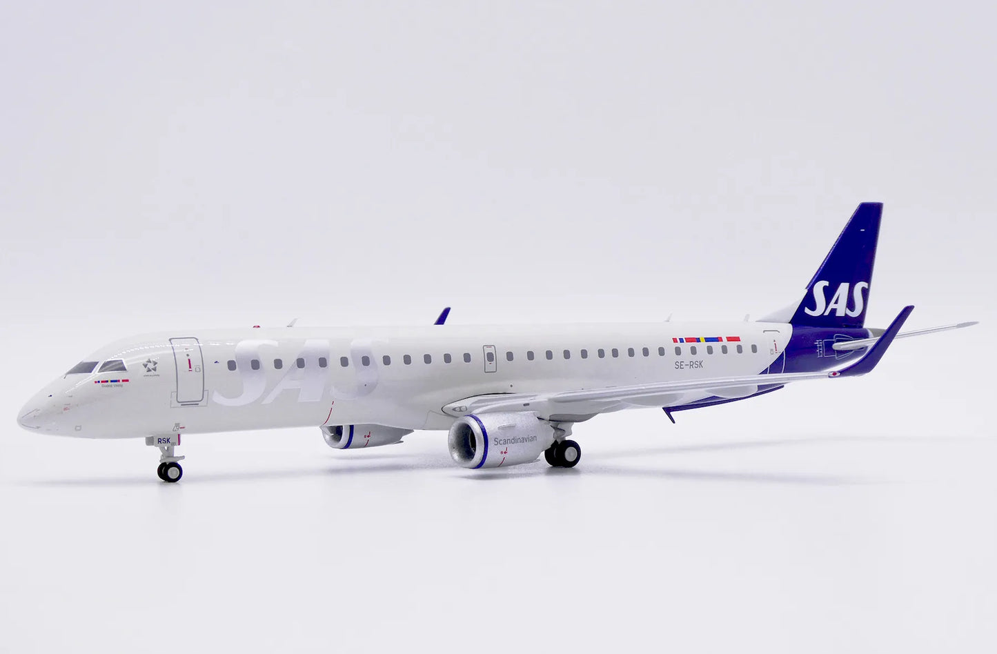 JCWINGS EMBRAER 190-200LR SAS LINK REG: SE-RSK