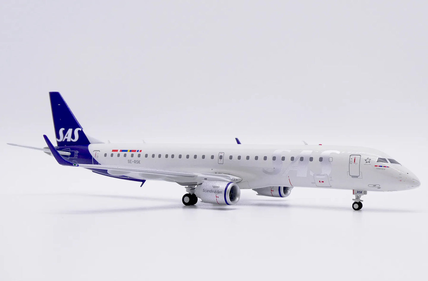 JCWINGS EMBRAER 190-200LR SAS LINK REG: SE-RSK