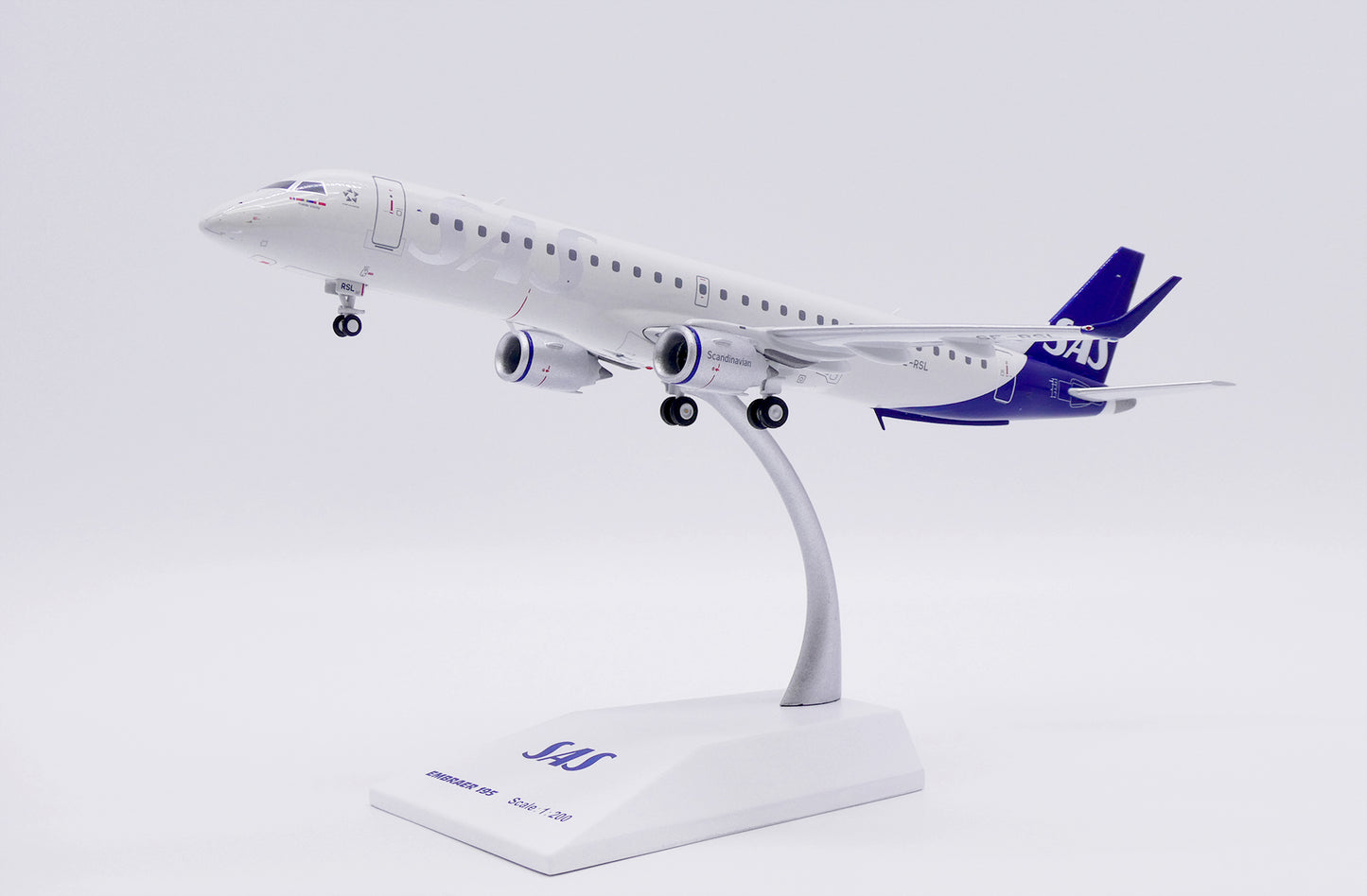 JC WINGS ERJ-195LR SAS LINK REG: SE-RSL
