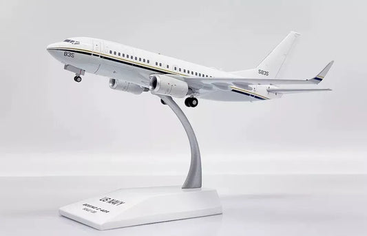 JC WINGS B737-700 C-40A CLIPPER US NAVY REG: 165835