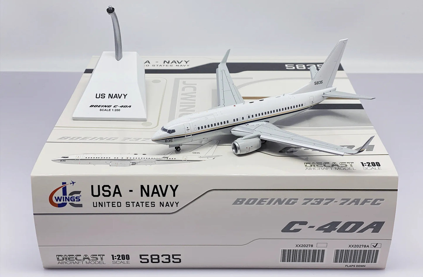 JC WINGS B737-700 C-40A CLIPPER US NAVY (FLAPS DOWN) REG: 165835