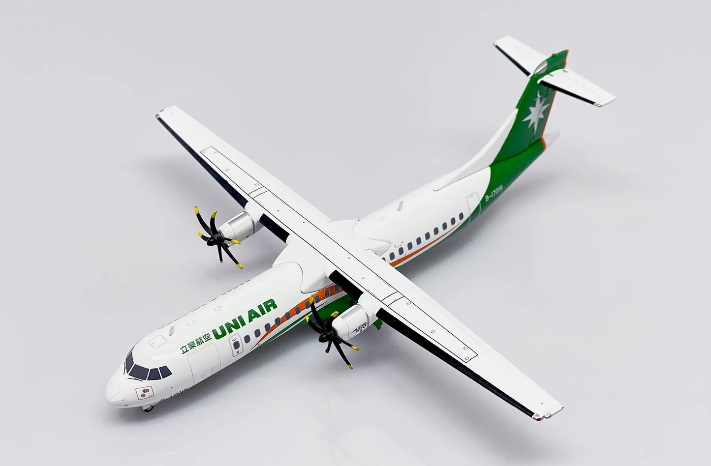JC WINGS ATR72-600 UNI AIR REG: B-17015